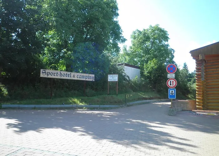 Hotell Sport-hotel Sibenicni Vrch 3*